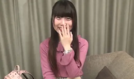 FC2PPV-1187952 完全顔出経験人数人可愛色白美少女19歳女子生制服着人生初生中出顔真赤妊娠怯表情萌