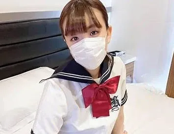 FC2PPV-4607600 乾淨整潔娃娃臉制服女孩
