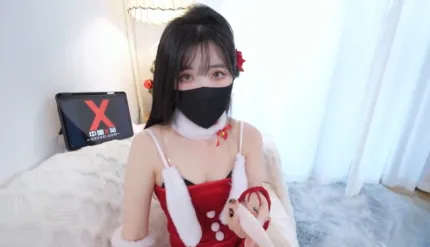 XV014 偷情亂●聖誕夜背著男友被親哥精硬雞巴捅穿