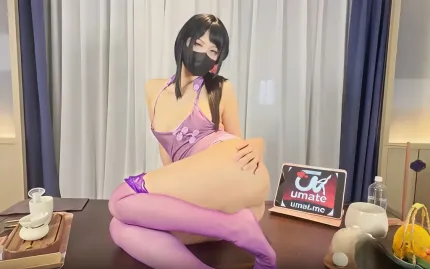 茶台上的濕身誘惑 工藤靜香