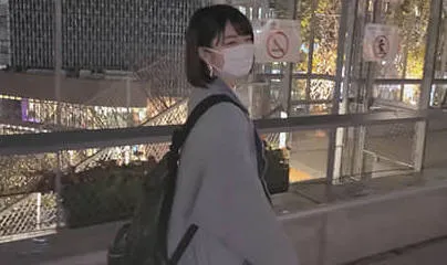 FC2PPV-2774650 清純苗條美女
