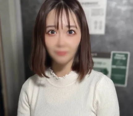 FC2PPV-4683409 G罩杯美容顧問
