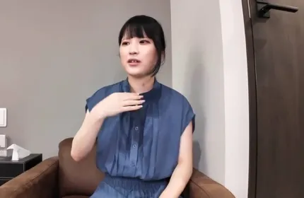FC2PPV-4740301 有男友的女孩盛夏酒店密會