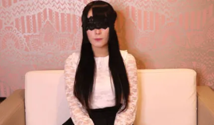 FC2PPV-4440619 G罩杯20歲美女登場