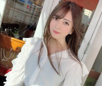 FC2PPV-3127769 撕開性感美容顧問的褲襪