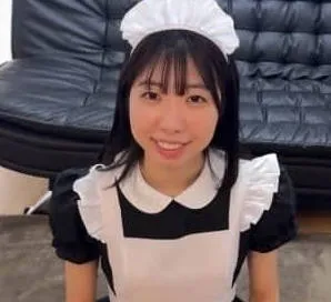FC2PPV-4676393 黑髮純真無邪