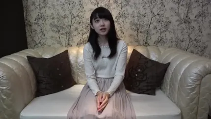 FC2PPV-1591233 首次拍攝頂級偶像級清純派美少女