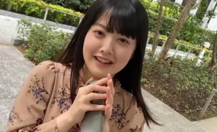 FC2PPV-3799214 就讀於明治大學國文系擁有美乳美臀清純外貌的美少女