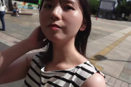 FC2PPV-3973082 白皙美麗的運動型女孩