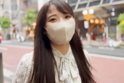 FC2PPV-3037413 少女初次中出
