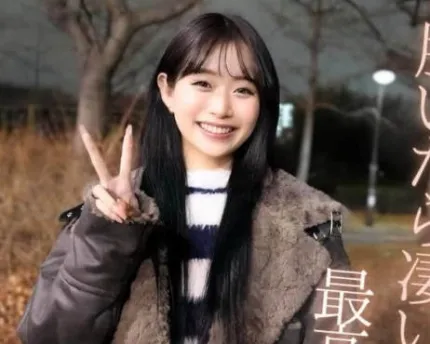 FC2PPV-4637079 令人無法抗拒的美麗降臨