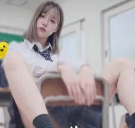 FC2PPV-3612253 計劃畢業後嫁給的男朋友面前進行中出性愛