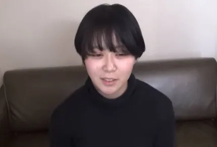 FC2PPV-2881692 女孩脫掉衣服後身材意外地美麗