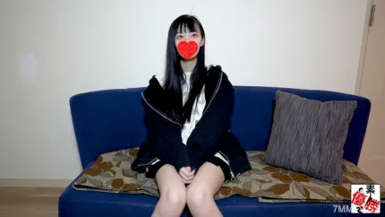 FC2PPV-4576816 極細腰身美艷纖細保育員