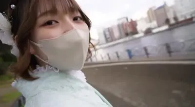 FC2PPV-3215955 青山理髮店的美女理髮師