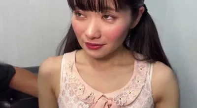 FC2PPV-4548750 反應超可愛的20代女孩無套中出性愛