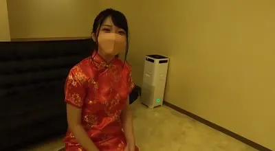 FC2PPV-4722789 艾麗卡醬的中國裙太強了