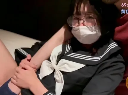 FC2PPV-4878776 眼鏡美女之餘遭偷拍淪陷