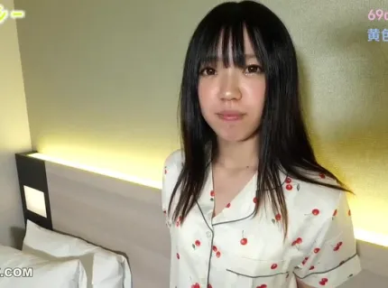 FC2PPV-3618124 睡衣誘惑纖細身材傲嬌熟女巧手按