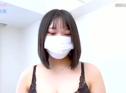 FC2PPV-3982673 首次偷拍處女高中生電擊高潮