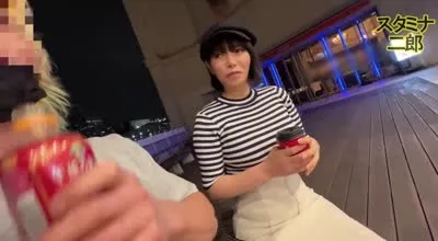 FC2PPV-4539256 兩個肌肉男對痴迷陰莖的美巨乳妻子中出破壞