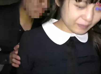 FC2PPV-3185638 高傲雙馬尾少女遭三人電車強插
