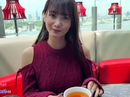 FC2PPV-4922818 十八歲偶像級爆乳美少女首射