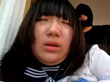 FC2PPV-4921378 十八歲少女三度處子羞澀歡愉內射