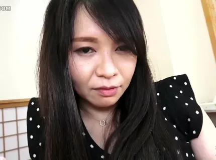 FC2PPV-3145590 人妻愛奴突襲婆婆驚現大三人混戰