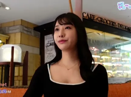 FC2PPV-4589302 杯美胸極品細瘦尤物狂插高潮不停
