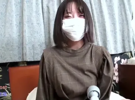 FC2PPV-3259155 清純女優遭老司機肆意揉捏終被射