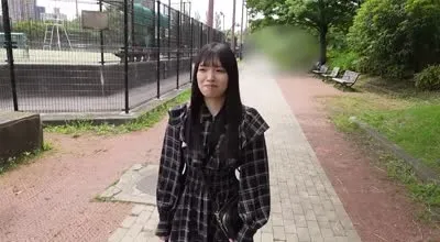 FC2PPV-4691884 在羞恥中迎來快感的她