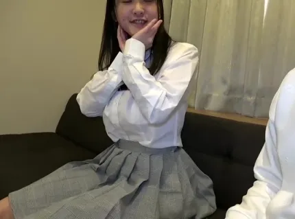 FC2PPV-4933553 乃木坂系爆乳美少女全服