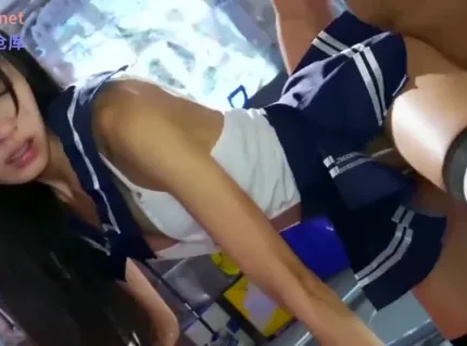 FC2PPV-4933213 偶像級纖細美女無套