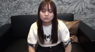 FC2PPV-4736944 身體痙攣多次激烈高潮失去理智本能感到5姿勢中出