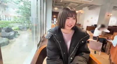 FC2PPV-4419446 簡單普通個性女友欺騙大量精液2次注入
