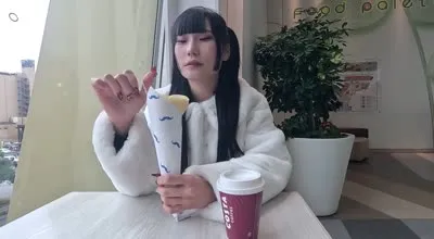 FC2PPV-4295372 纖細爆發力動漫巨乳