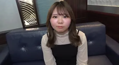 FC2PPV-3799208 我想讓一個沒怎麼接觸過男人的女孩懷孕