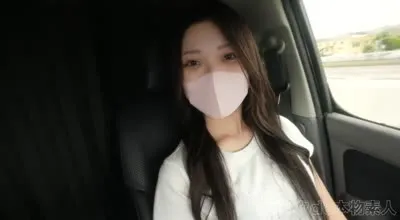 FC2PPV-3825293 超有名望的女大學生野外公開性愛