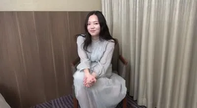FC2PPV-3913493 這位靈活的雙語女孩的首部POV