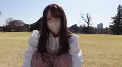 FC2PPV-3695183 高中時代沉浸於學習的可愛少女