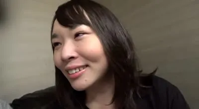 FC2PPV-3262515 豐滿的單身母親撫養著一個兩歲的兒子
