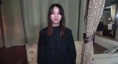 FC2PPV-3229015 被從內部散發出的難以抑制的女性氣息所激動