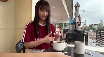 FC2PPV-4754819 幾年後再次見面的同學