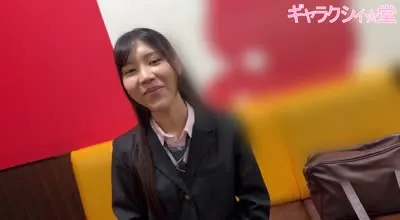 FC2PPV-4759214 立志成為地下偶像的硬核宅女