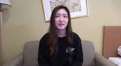 FC2PPV-3139855 白皙胸部豐滿的女人