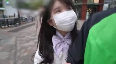 FC2PPV-3175420 乾淨俐落的E罩杯巨乳現役高中生