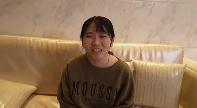 FC2PPV-4703233 從地方遠赴都市性經驗幾乎為零的純情女孩