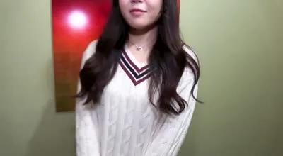 FC2PPV-4792776 纖細的梓醬正朝著偶像出道的目標努力