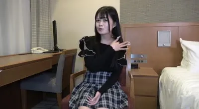 FC2PPV-4812345 可愛又清純的女孩
